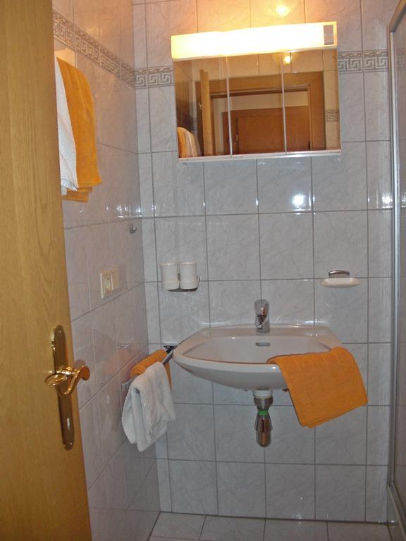Haus Marita Apartment Санкт Леонард им Пицтал Стая снимка